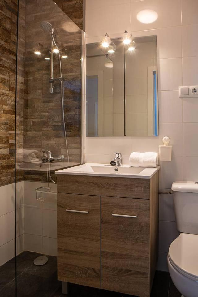 Lovely 3 Bedroom Apartment Next To Fuencarral Madrid Exteriér fotografie