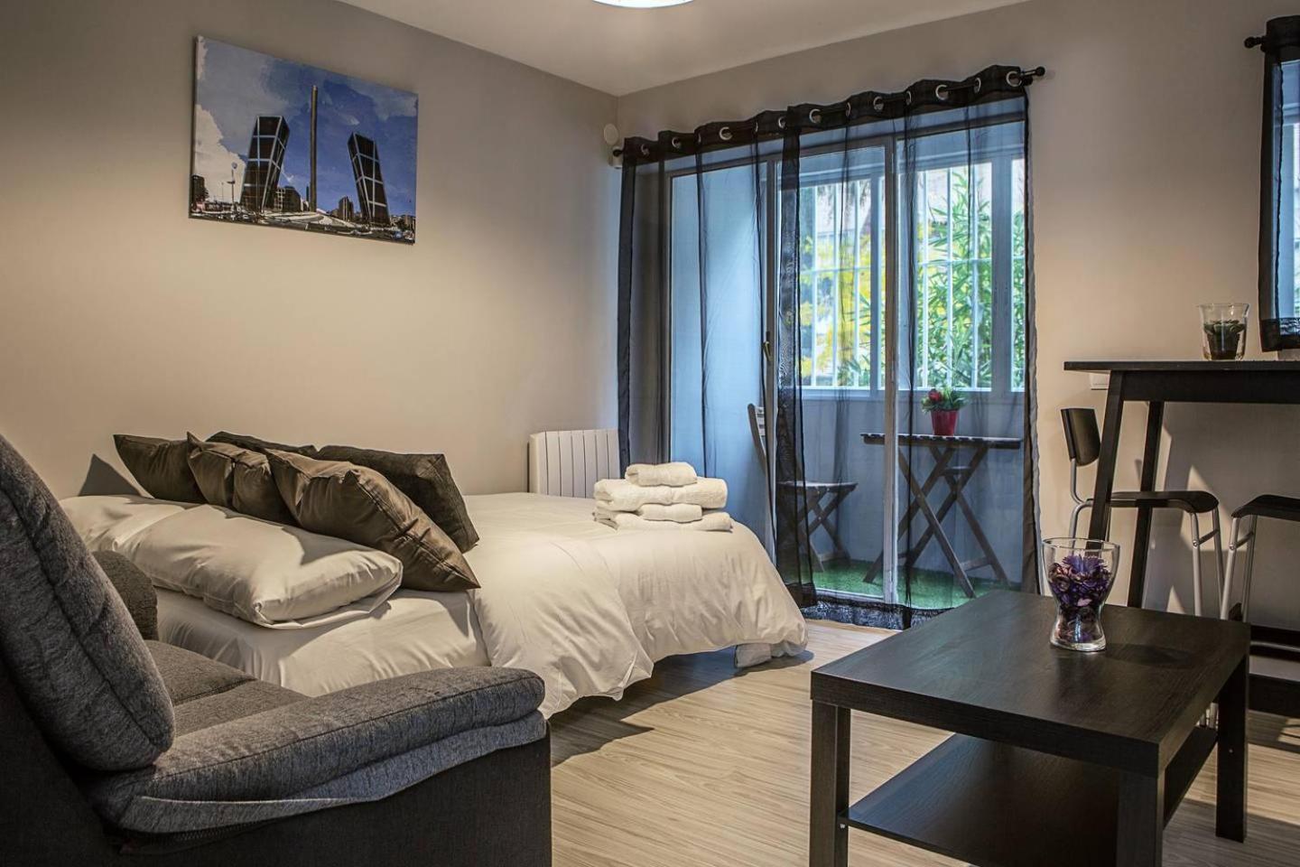 Lovely 3 Bedroom Apartment Next To Fuencarral Madrid Exteriér fotografie